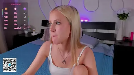 Anellyball — Stripchat stream photo (Sep 2026)