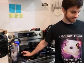 rndmzd — webcam model online on chaturbate