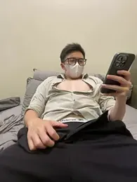 YourBoYyyyyyyy — webcam model online on stripchat
