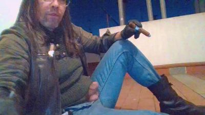 CigarSmokerPig — webcam model online on cam4