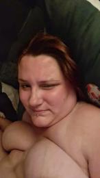 Lescochonoux — webcam model online on cam4