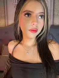 LolliePopsXXX — webcam model online on stripchat