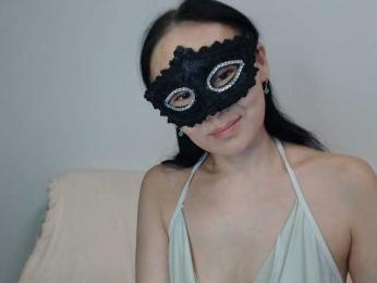 Liya_ — webcam model online on bongacams