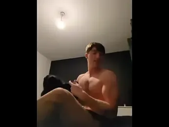 HornyKing2969 — webcam model online on stripchat