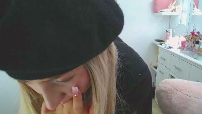 Barbie_girl_69 — Cam4 stream photo (May 2026)