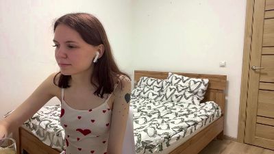 DinahBugtong — webcam model online on cam4