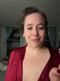 sylviahhh — Stripchat stream photo (Mar 2026)