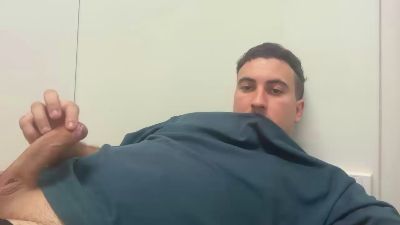 matlass09 — webcam model online on cam4