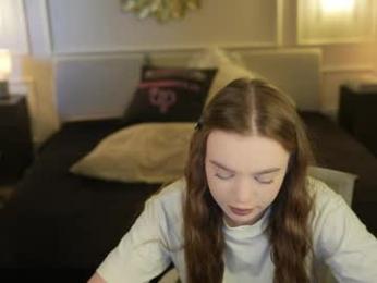 anabel054 — Chaturbate stream photo (Apr 2026)