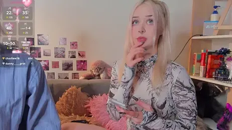 SweetheartsFriends — Stripchat stream photo (Apr 2026)