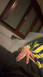 Hhfhhfx — Cam4 stream photo (Jun 2026)