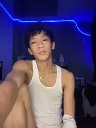 Kailertwink — webcam model online on stripchat