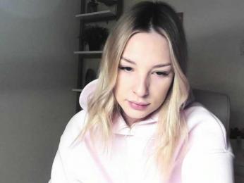 AngelaLux — Bongacams stream photo (Feb 2026)