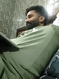 BeardKingo — Stripchat stream photo (Apr 2026)