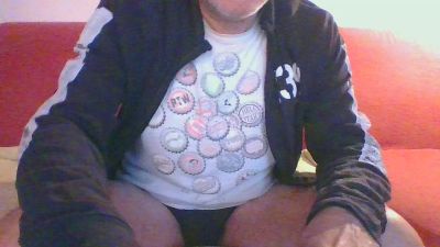 robygig — webcam model online on cam4