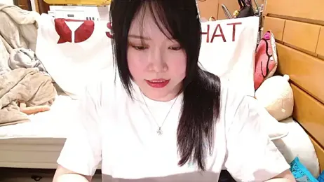 NATINATU252525 — webcam model online on stripchat