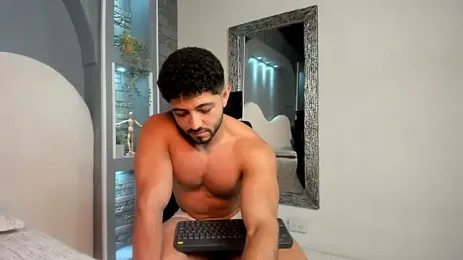 Thiago_moretti — Stripchat stream photo (Sep 2026)