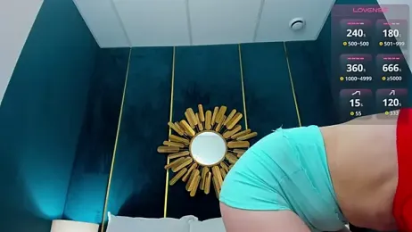 PalmLora1 — Stripchat stream photo (Apr 2026)