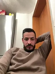 derbyo — webcam model online on stripchat