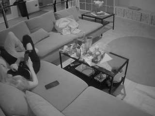 voyeurcam-julmodels-living-3 — Camsoda stream photo (May 2026)