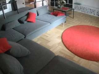 voyeurcam-julmodels-living-3 — Camsoda stream photo (May 2026)