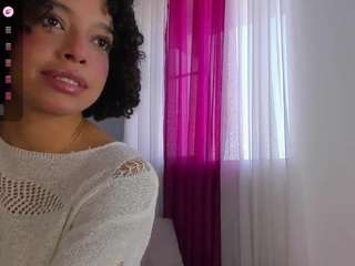 mollyybloom — Camsoda stream photo (Apr 2026)