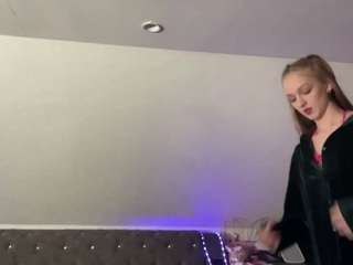 tanishamehdi — Camsoda stream photo (Sep 2026)