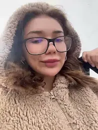 FlashTitsRoyal — webcam model online on stripchat