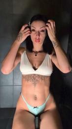 Cleo2510 — Cam4 stream photo (Apr 2026)