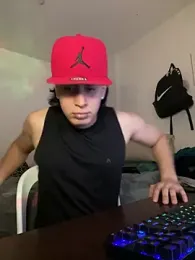 Maximuz1920 — Stripchat stream photo (Aug 2026)