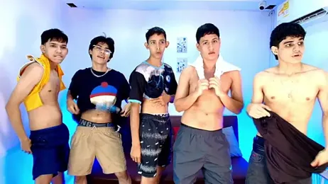 CHILLBICREWX — Stripchat stream photo (Apr 2026)