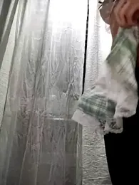 ElaRuil69 — webcam model online on stripchat