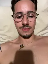 vainvalou34 — Stripchat stream photo (Sep 2026)