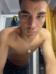 manuelgonzalez2204 — webcam model online on stripchat