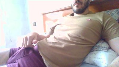 alvarodebcn — webcam model online on cam4