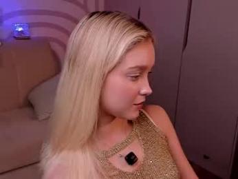 alicemelison — Chaturbate stream photo (Apr 2026)