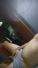 deep761 — webcam model online on cam4