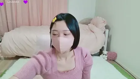suzuuuuu — webcam model online on stripchat