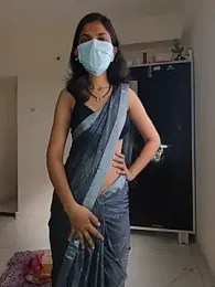 Shivani2002 — Stripchat stream photo (May 2026)