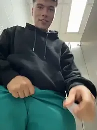 Logan_smith1 — webcam model online on stripchat