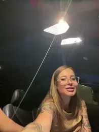 Etwas_neugierig — Stripchat stream photo (Jun 2026)