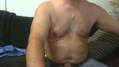 futbolin84 — webcam model online on cam4