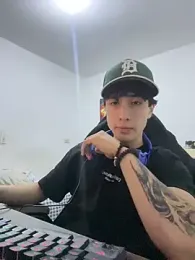 gojo_satoru_18 — Stripchat stream photo (Apr 2026)