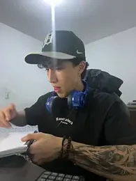 gojo_satoru_18 — Stripchat stream photo (Apr 2026)