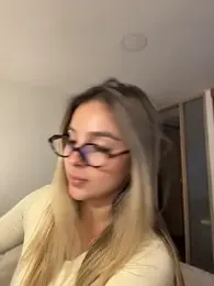 oriana_zoeee — Stripchat stream photo (Jul 2026)