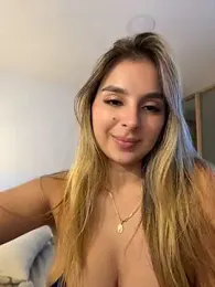 oriana_zoeee — Stripchat stream photo (Jul 2026)