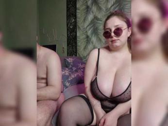 Red-rooms — Bongacams stream photo (Apr 2026)