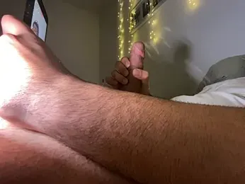 PersianHairyy — Stripchat stream photo (May 2025)