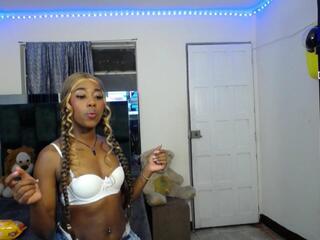 Candela Fox — Flirt4free stream photo (Jun 2026)