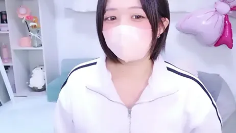 Hinata_Sun — webcam model online on stripchat